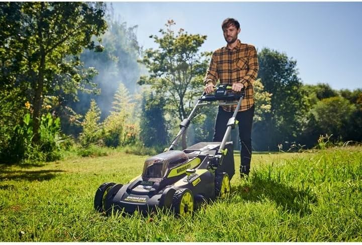 Tondeuse tractée RYOBI 36V MaxPower Brushless - Coupe 51 cm, Moteur sans charbons, 1 Batterie 6.0Ah, Chargeur Rapide, Bac de ramassage 70L, 7 Hauteurs de Coupe, Idéale pour 900 m².